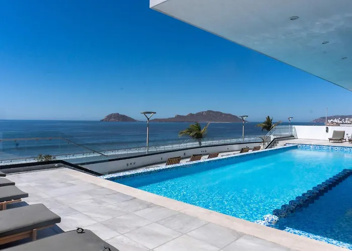 Apartment In Malecon With Pool And View Of The Stadium - Altomare 1302